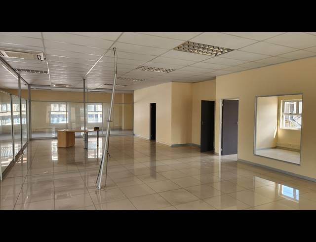 343M² OFFICE FOR SALE IN NELSPRUIT CENTRAL